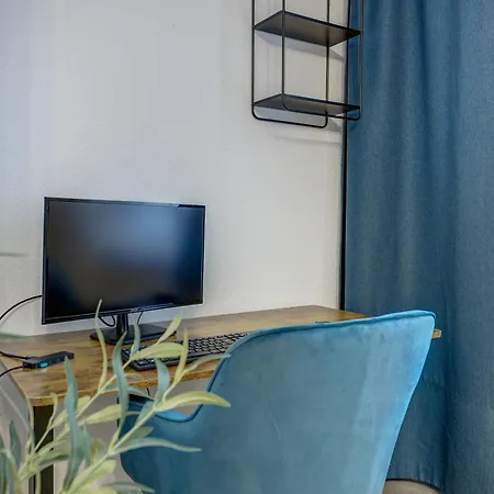 Zentrale Design In Ufernaehe - 105 Qm - Parkplatz - Kueche - Netflix Apartament