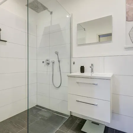 Zentrale Design In Ufernaehe - 105 Qm - Parkplatz - Kueche - Netflix * Bingen am Rhein