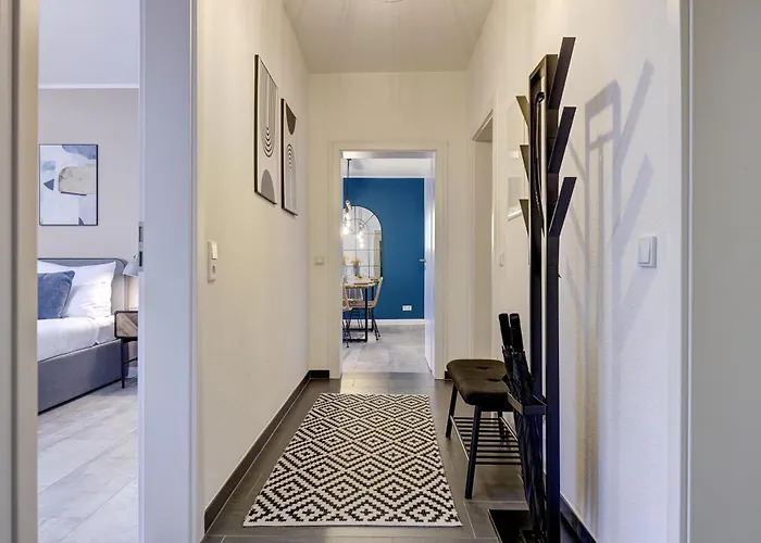 Zentrale Design In Ufernaehe - 105 Qm - Parkplatz - Kueche - Netflix Apartment *